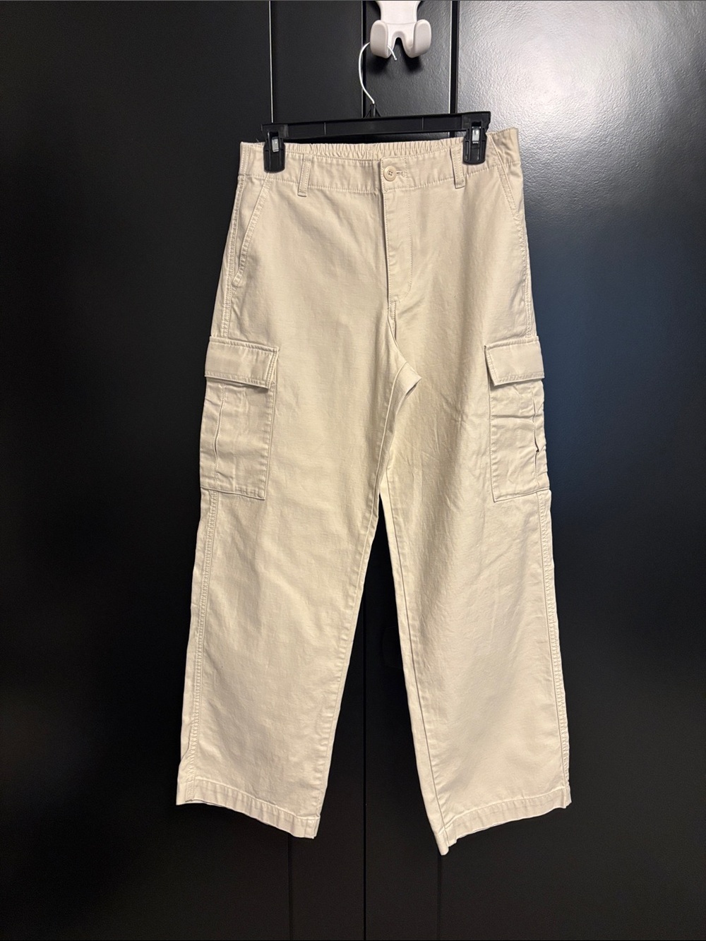 Uniqlo Beige Cargo Pants with Side Flap Pockets